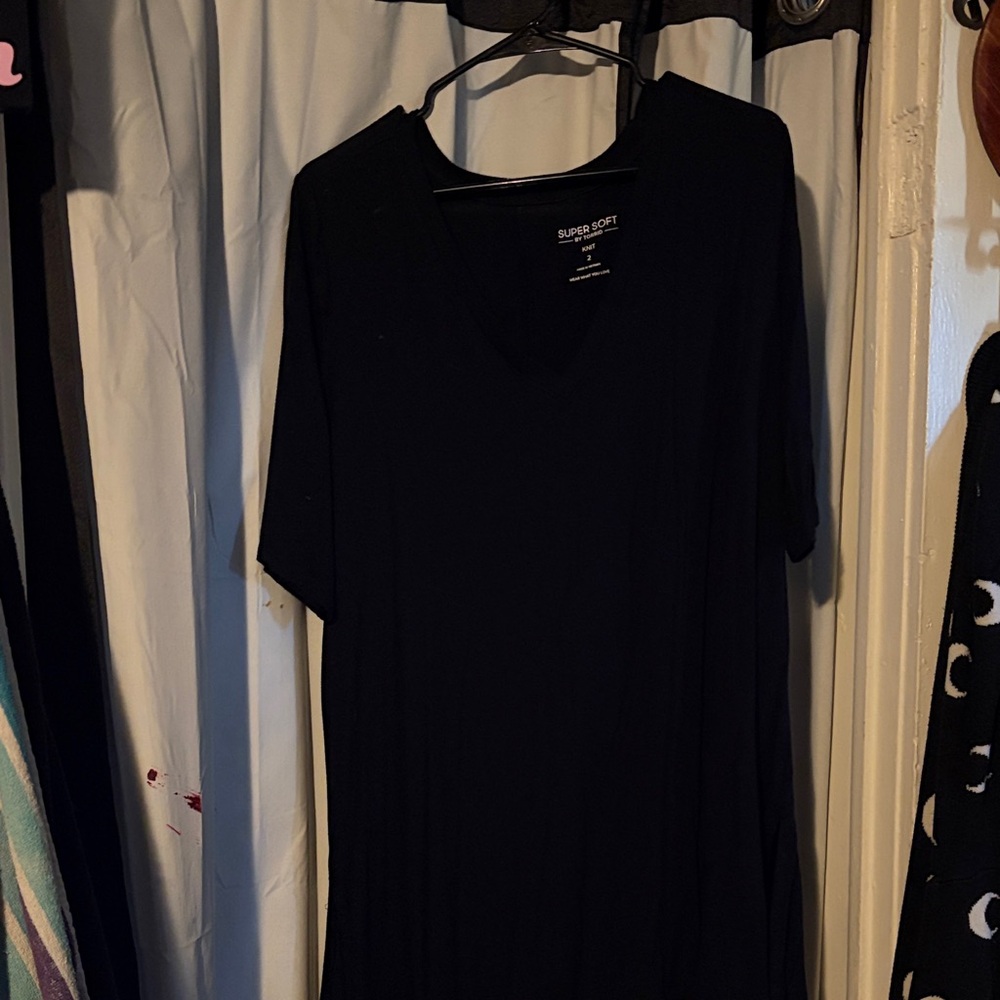 torrid Black V-Neck Tunic Top